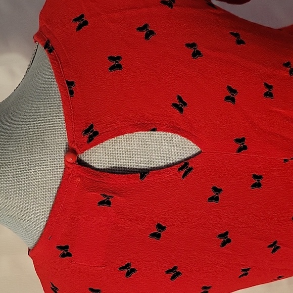 Disney Minnie Mouse Shift Dress with Pockets Red with Blackbows, Size:  XS/M - Picture 6 of 11